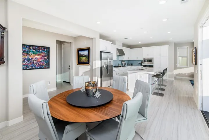 6604 Spartina Court, Carlsbad, California 92011