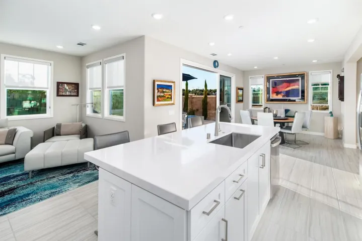 6604 Spartina Court, Carlsbad, California 92011