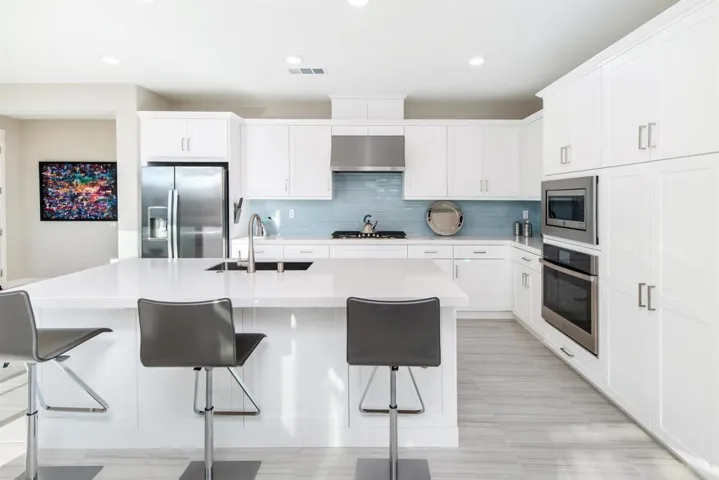 6604 Spartina Court, Carlsbad, California 92011