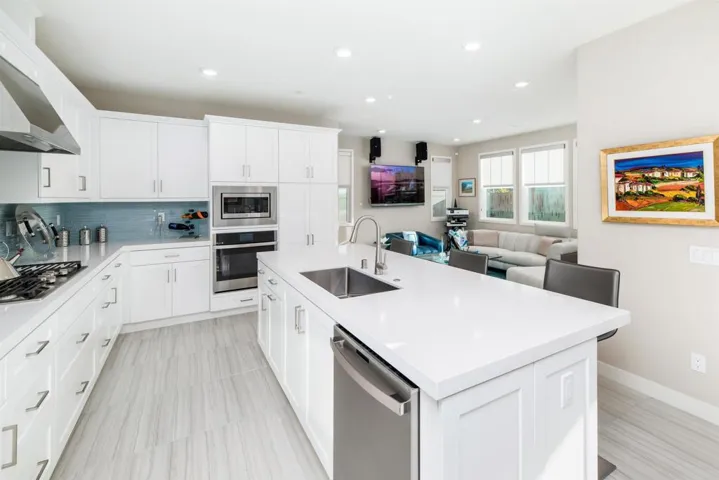 6604 Spartina Court, Carlsbad, California 92011