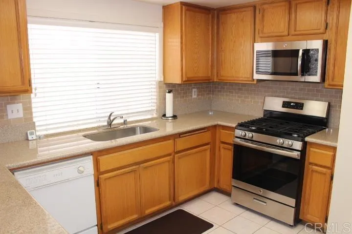 11634 Avenida Anacapa, El Cajon, California 92019