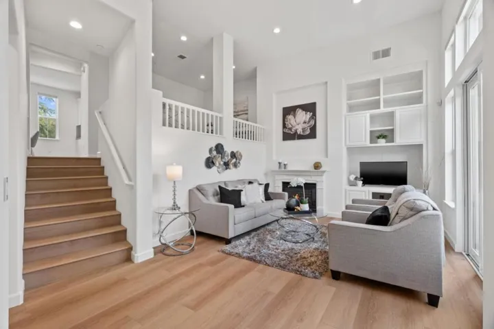 4346 Headen Way, Santa Clara, California 95054
