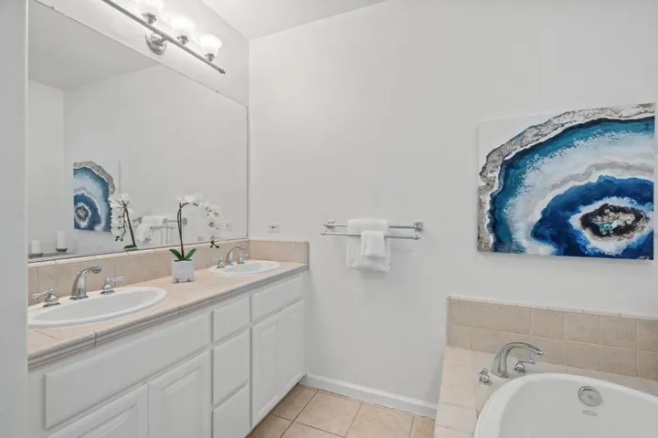 4346 Headen Way, Santa Clara, California 95054