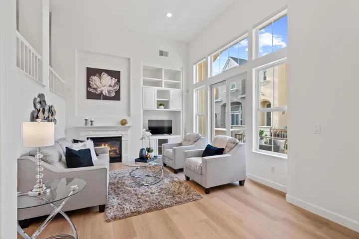 4346 Headen Way, Santa Clara, California 95054