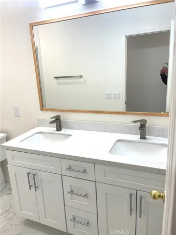 4260 Morales Way, Corona, California 92883