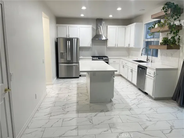 4260 Morales Way, Corona, California 92883
