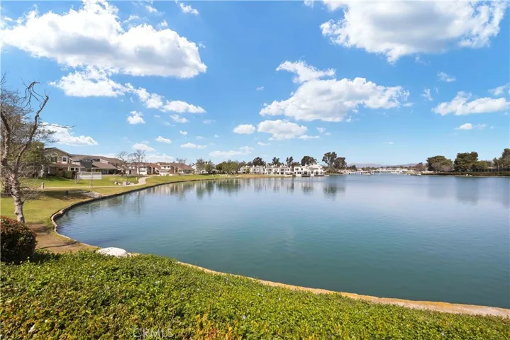 25 Echo Run 21, Irvine, California 92614