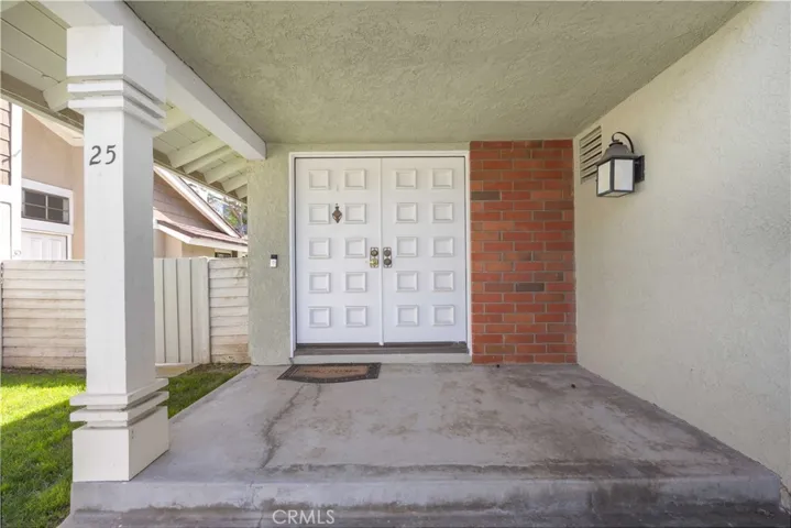 25 Echo Run 21, Irvine, California 92614
