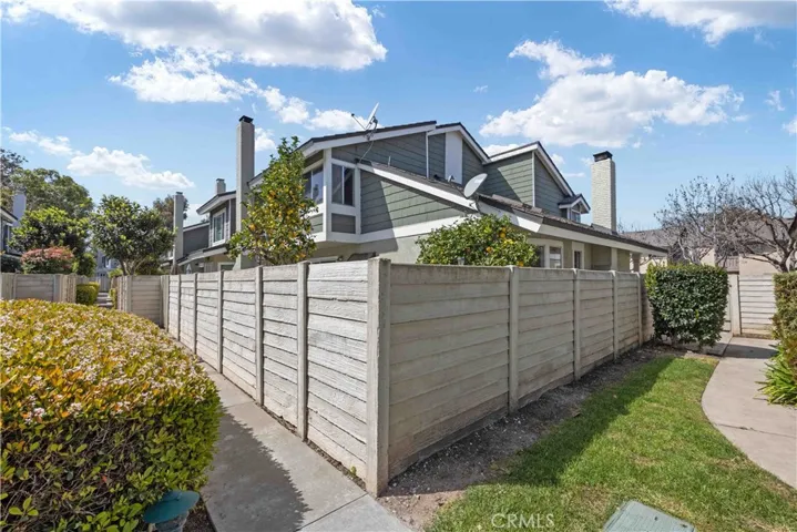 25 Echo Run 21, Irvine, California 92614