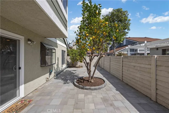 25 Echo Run 21, Irvine, California 92614