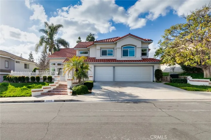 24605 Los Adornos, Yorba Linda, California 92887