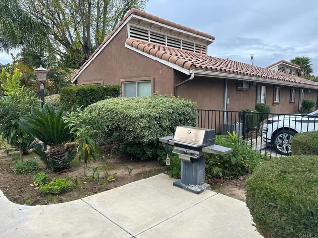 656 Ballard 15, El Cajon, California 92019