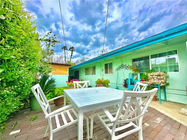 3866 Gates Place, Riverside, California 92504