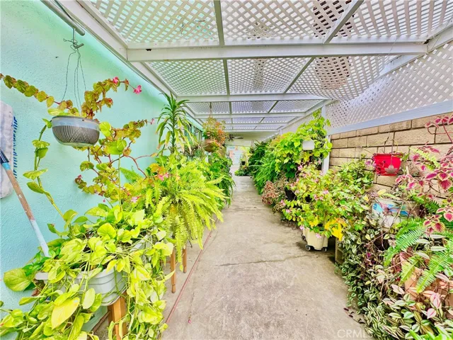 3866 Gates Place, Riverside, California 92504