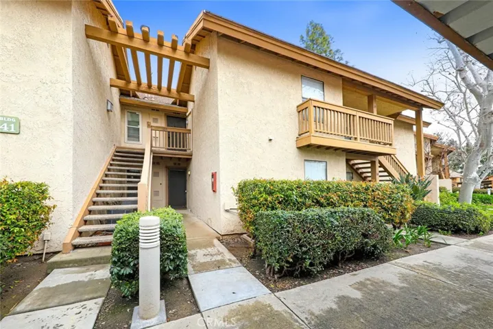 106 Tangelo 399, Irvine, California 92618