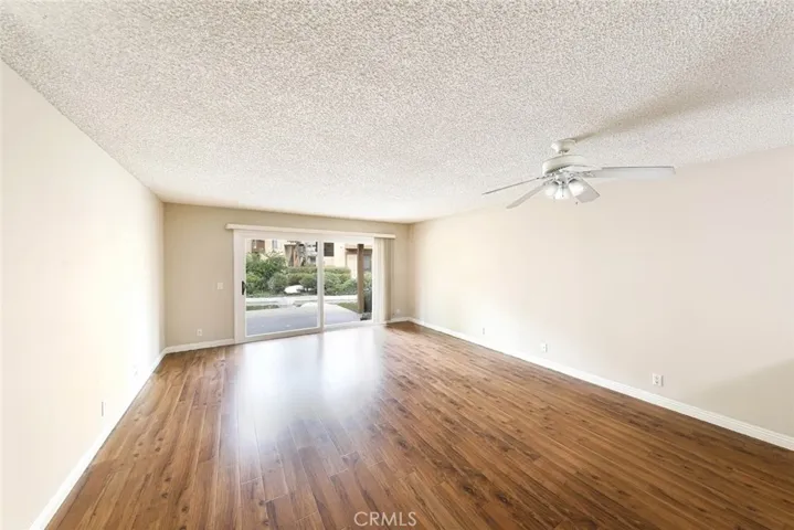 106 Tangelo 399, Irvine, California 92618