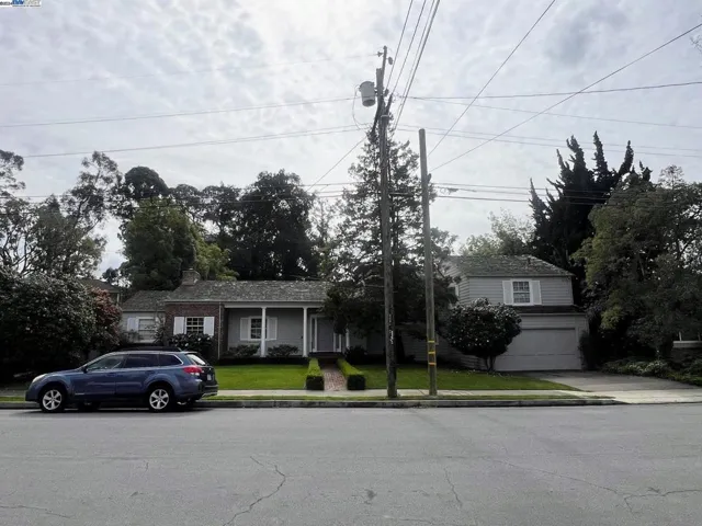 1009 Glen Dr, San Leandro, California 94577