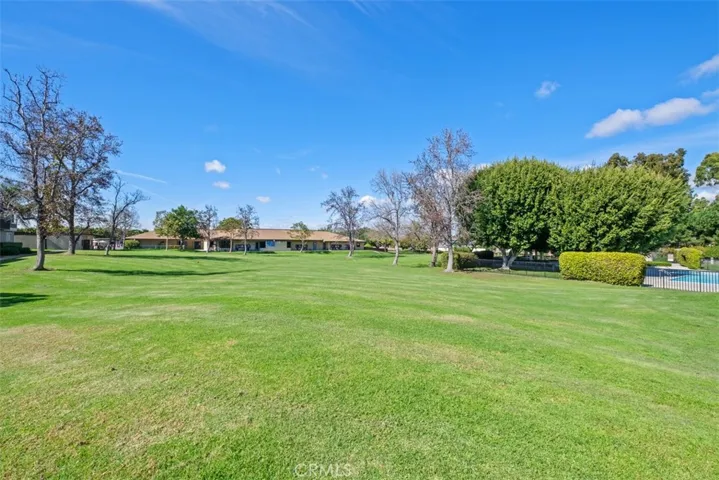 31 Firwood, Irvine, California 92604