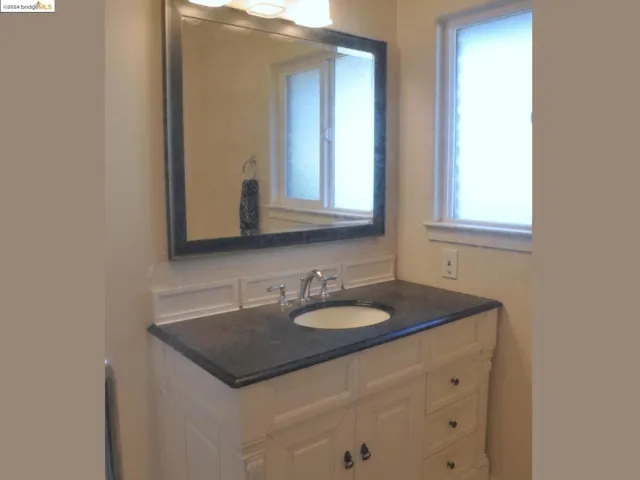3999 Roblar Rd, Petaluma, California 94952
