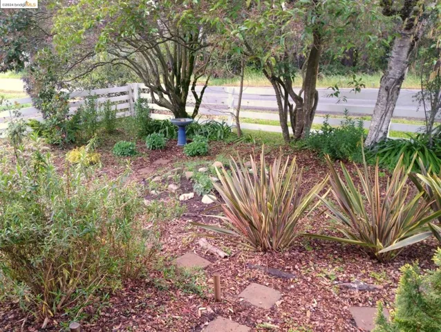3999 Roblar Rd, Petaluma, California 94952