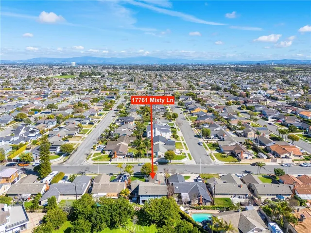 17761 Misty Lane, Huntington Beach, California 92649