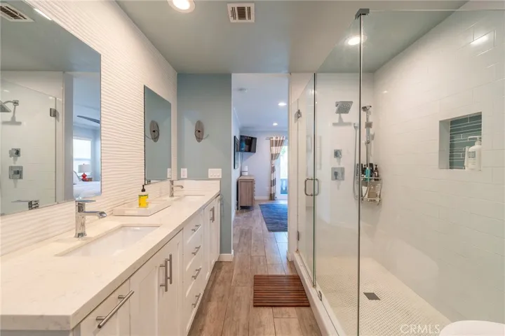 17761 Misty Lane, Huntington Beach, California 92649