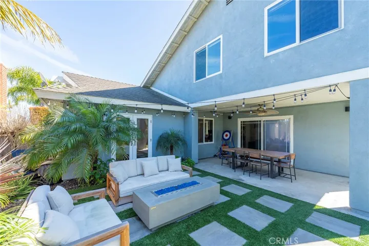 17761 Misty Lane, Huntington Beach, California 92649