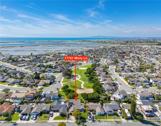 17761 Misty Lane, Huntington Beach, California 92649