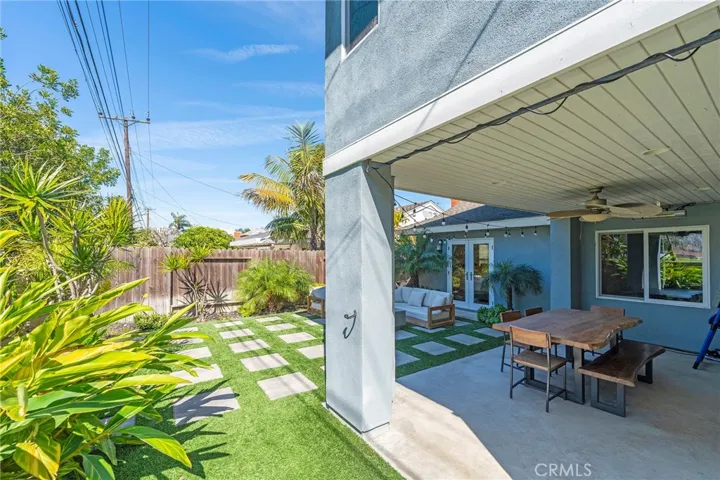 17761 Misty Lane, Huntington Beach, California 92649