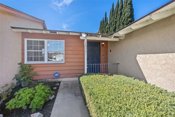 13391 Chestnut Street, Westminster, California 92683