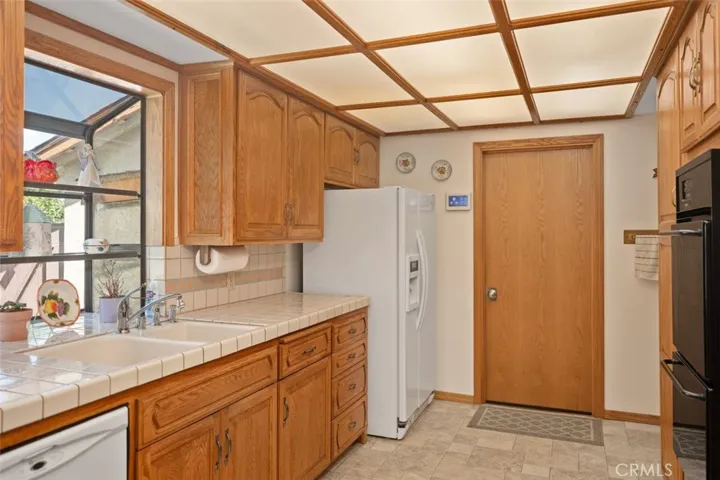 13391 Chestnut Street, Westminster, California 92683