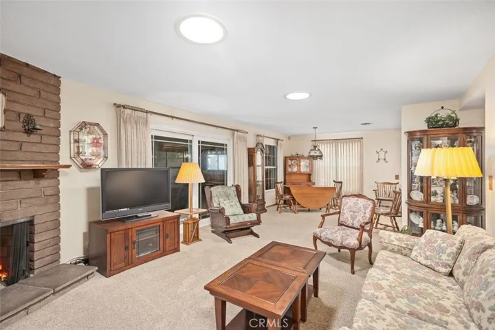 13391 Chestnut Street, Westminster, California 92683