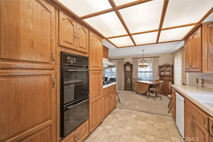 13391 Chestnut Street, Westminster, California 92683