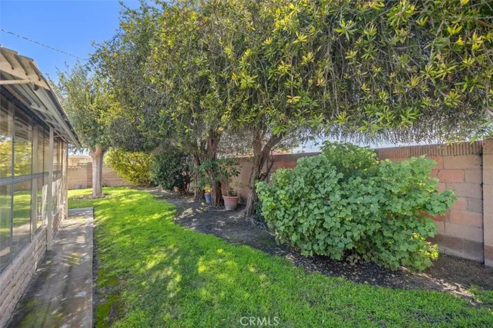 13391 Chestnut Street, Westminster, California 92683