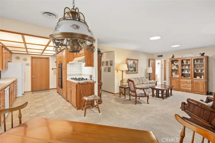 13391 Chestnut Street, Westminster, California 92683
