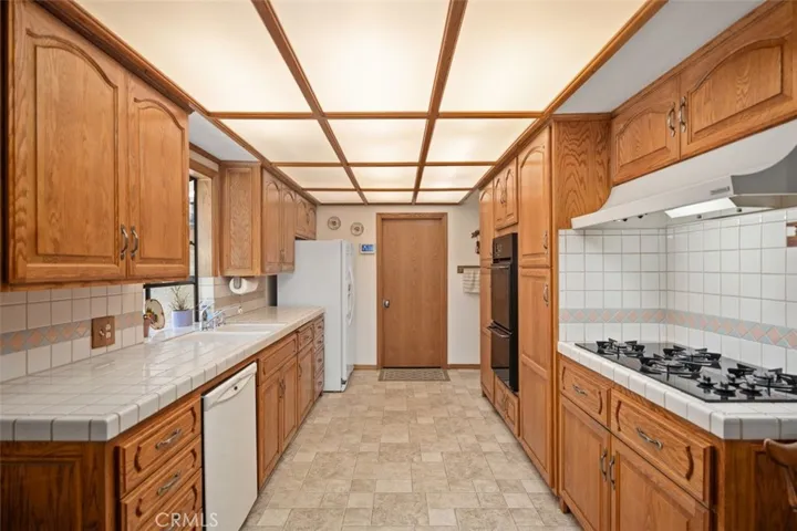 13391 Chestnut Street, Westminster, California 92683