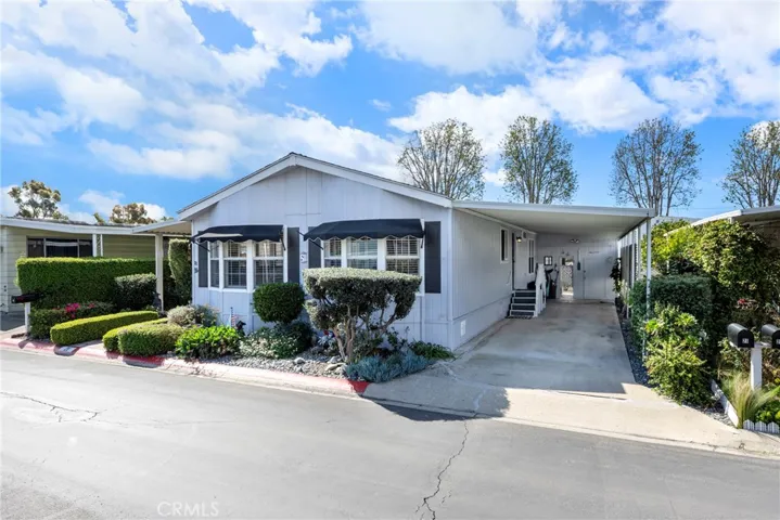 14851 Jeffrey Road 21, Irvine, California 92618