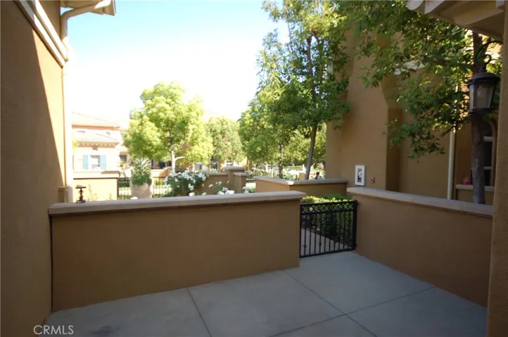 121 Chantilly, Irvine, California 92620