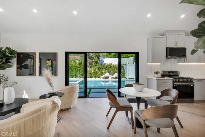 836 S Rimpau Boulevard, Los Angeles, California 90005