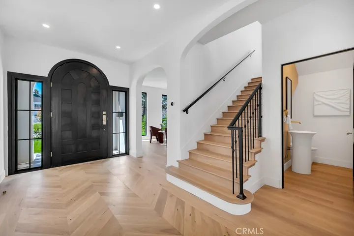836 S Rimpau Boulevard, Los Angeles, California 90005