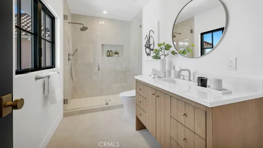 836 S Rimpau Boulevard, Los Angeles, California 90005