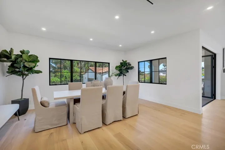 836 S Rimpau Boulevard, Los Angeles, California 90005