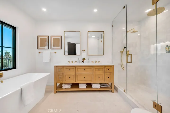836 S Rimpau Boulevard, Los Angeles, California 90005