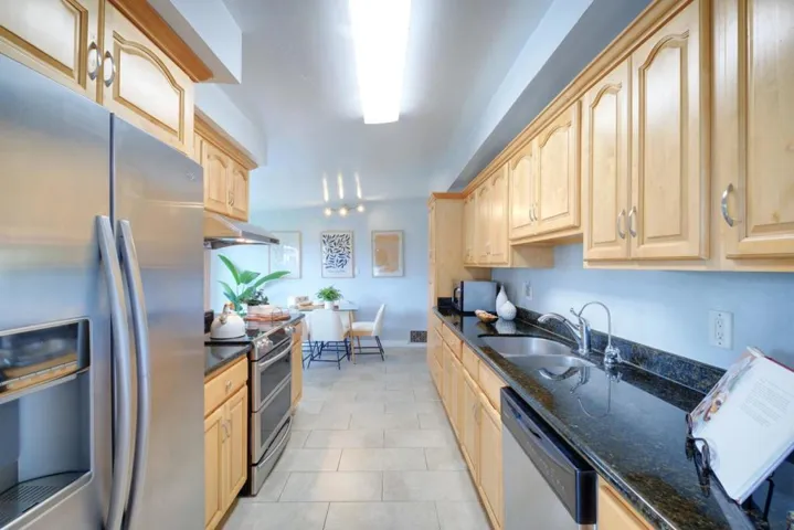 941 Rose Court, Santa Clara, California 95051