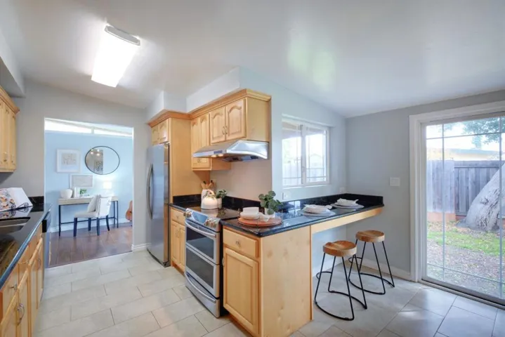 941 Rose Court, Santa Clara, California 95051
