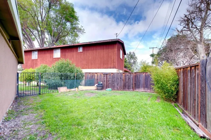 941 Rose Court, Santa Clara, California 95051