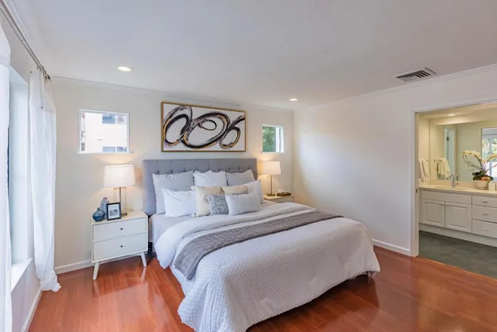 994 Alpine Terrace 4, Sunnyvale, California 94086