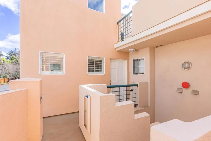994 Alpine Terrace 4, Sunnyvale, California 94086