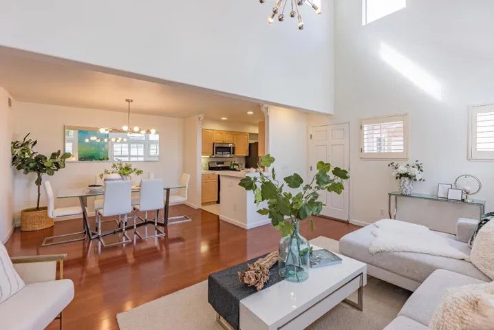 994 Alpine Terrace 4, Sunnyvale, California 94086