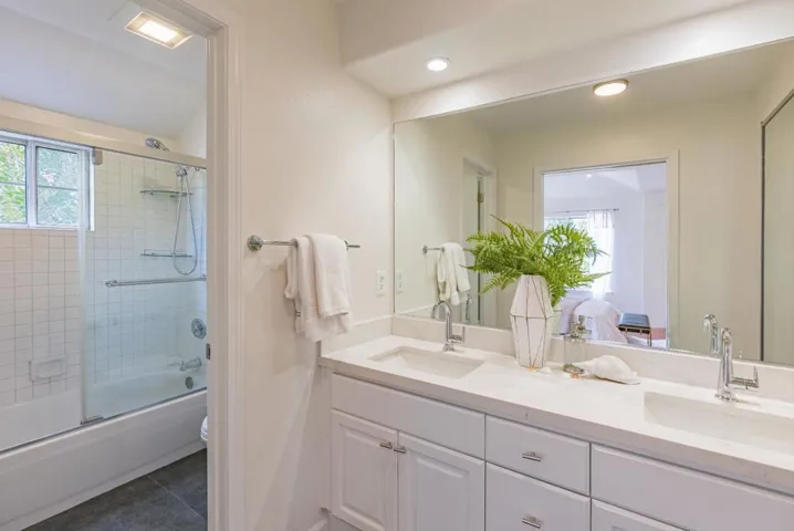 994 Alpine Terrace 4, Sunnyvale, California 94086